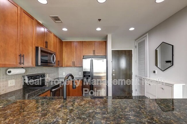 Building Photo - 855 Peachtree St NE