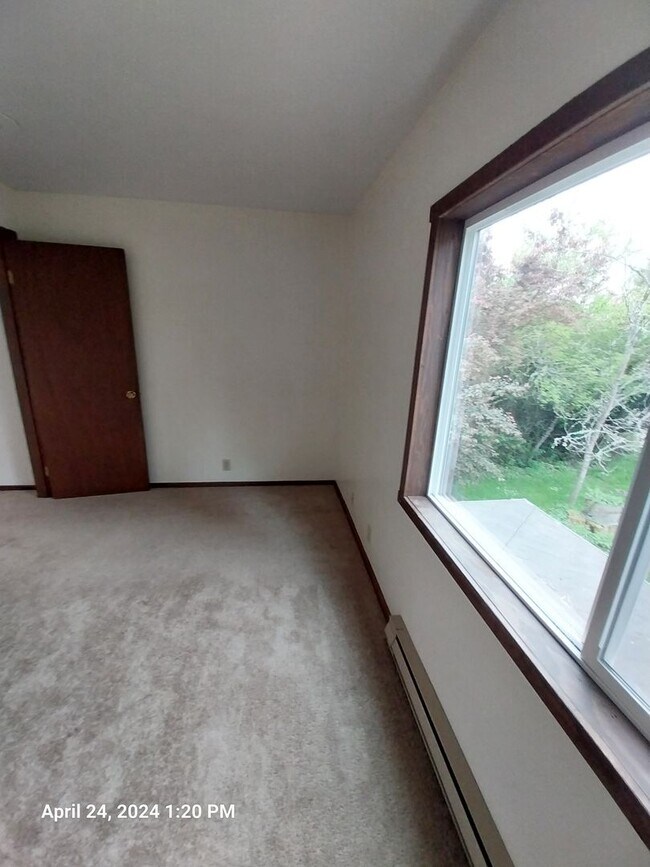 Building Photo - 19915 SW Muddy Valley Rd