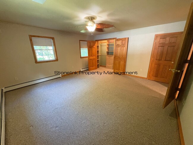 Building Photo - 27A-27B Laurel Lane