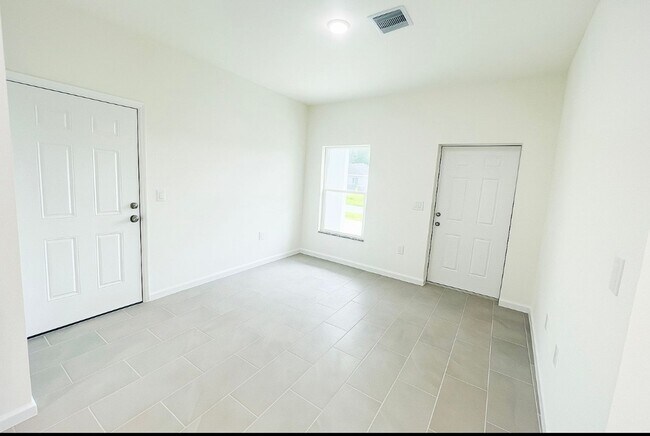 Building Photo - New Home 2 bedroom, 2 bath, 1 Car garage