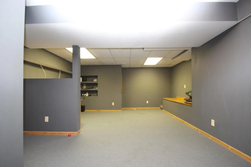 Building Photo - 2721 Westcliffe Dr