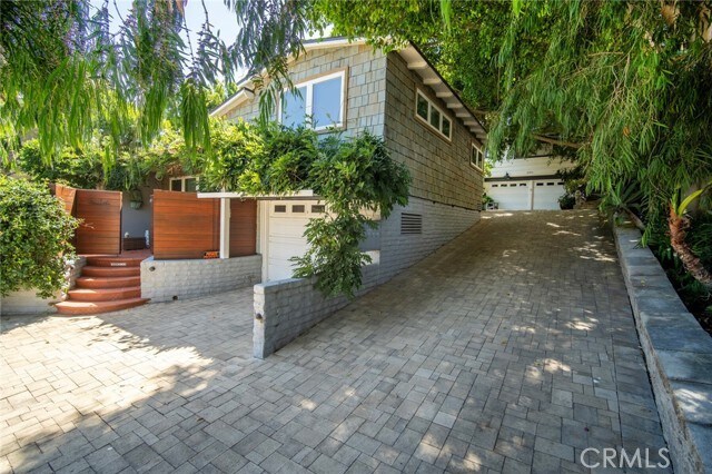 Building Photo - 33915 Robles Dr
