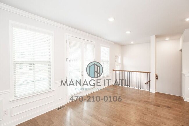 Building Photo - Elegant 4 Bedroom Townhome in Prime Location near HWY 285 in Doraville