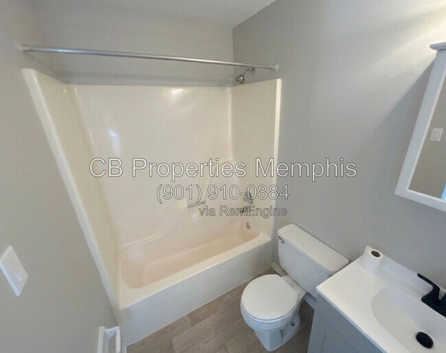 Building Photo - 2219 Goldbrier Ln