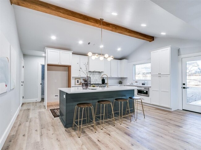 Building Photo - 2101 NW 60th St