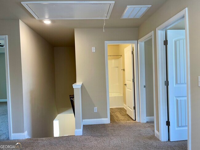 Building Photo - 2651 Lovejoy Crossing Ln