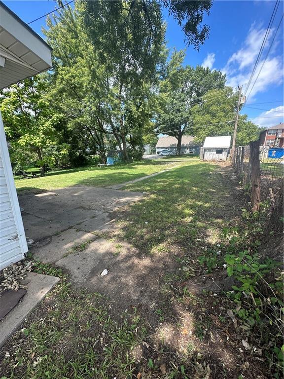 Building Photo - 407 McGoodwin Ave