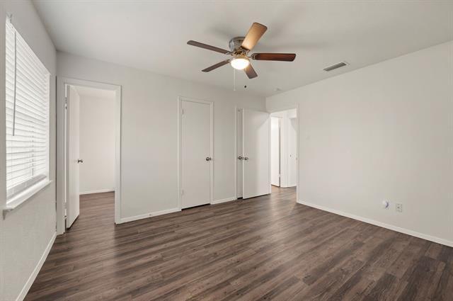 Building Photo - 315 Linkview Dr
