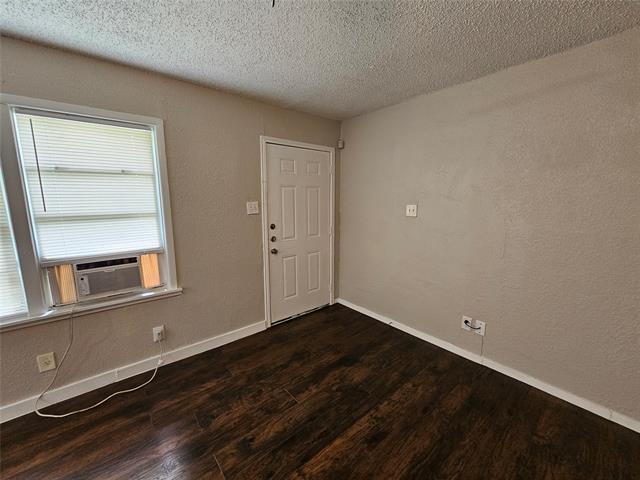 Building Photo - 6401 Hollis Ave