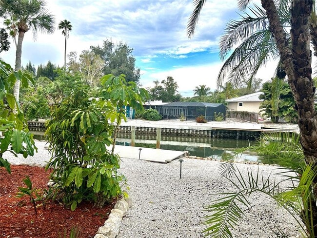 Building Photo - 4830 Higel Ave