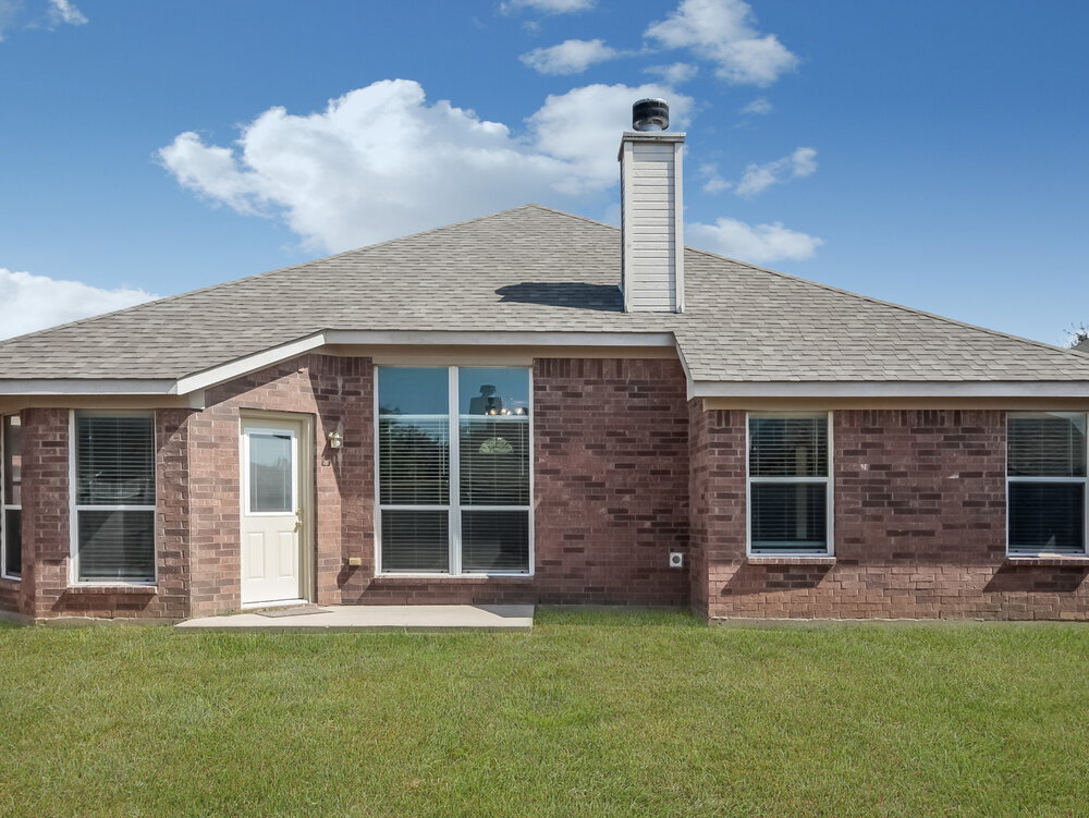 Building Photo - 4504 Emerald Leaf Dr