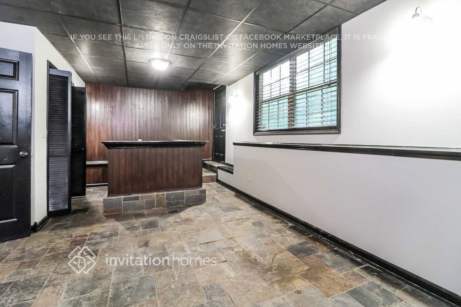 Building Photo - 7540 Mountain Breeze