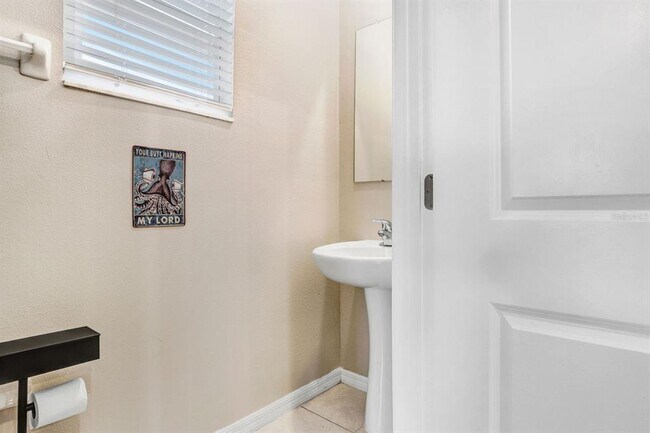 Building Photo - 31886 Blue Passing Loop