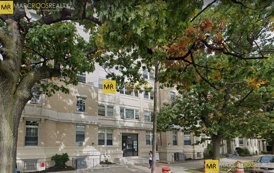 Primary Photo - 1310 Commonwealth Ave