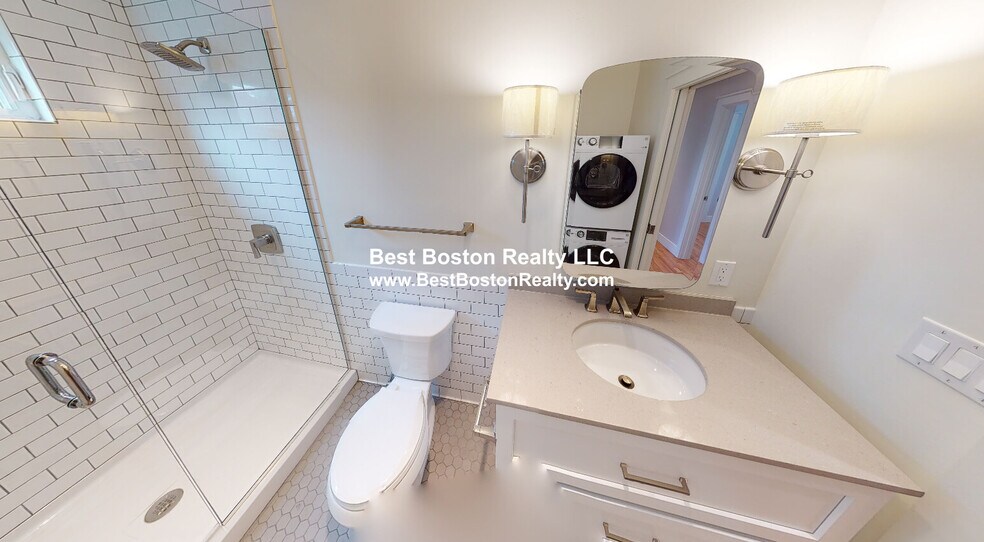 Building Photo - 70 Spring St