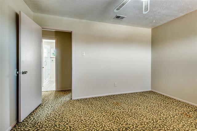 Building Photo - 110 Crandall Rd
