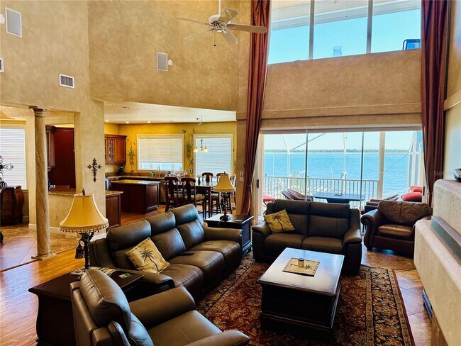 Building Photo - 202 Sand Key Estates Dr