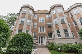 Building Photo - 863 W Cornelia Ave