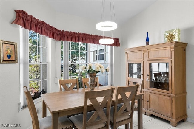 Building Photo - 443 Dundee Ct