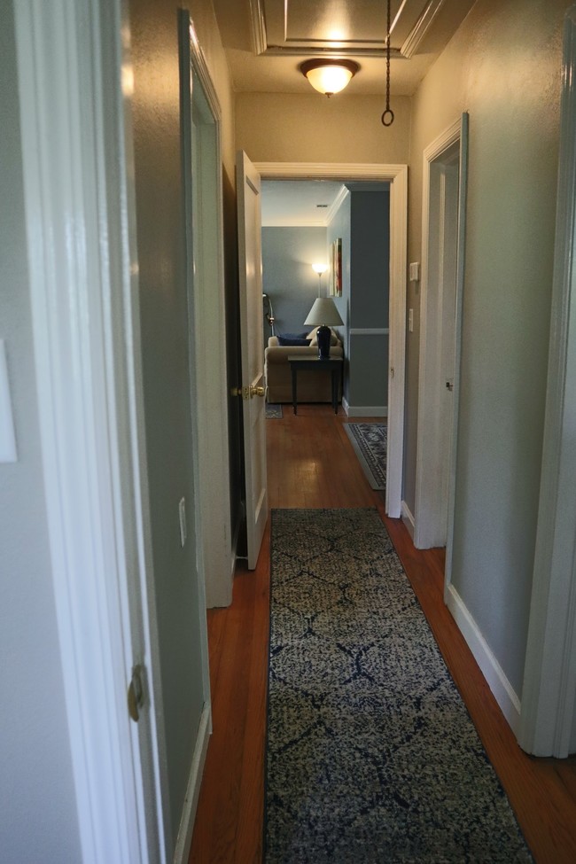 Building Photo - 67 Nelson Avenue
