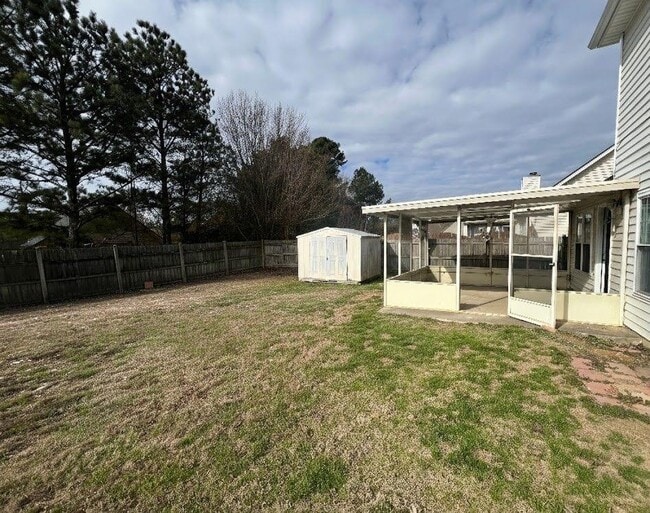 Building Photo - 991 Wicker Pine Dr NE