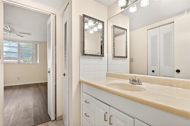 Building Photo - 5801 NW 62nd Ave