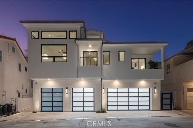Building Photo - 130 S Bay Front