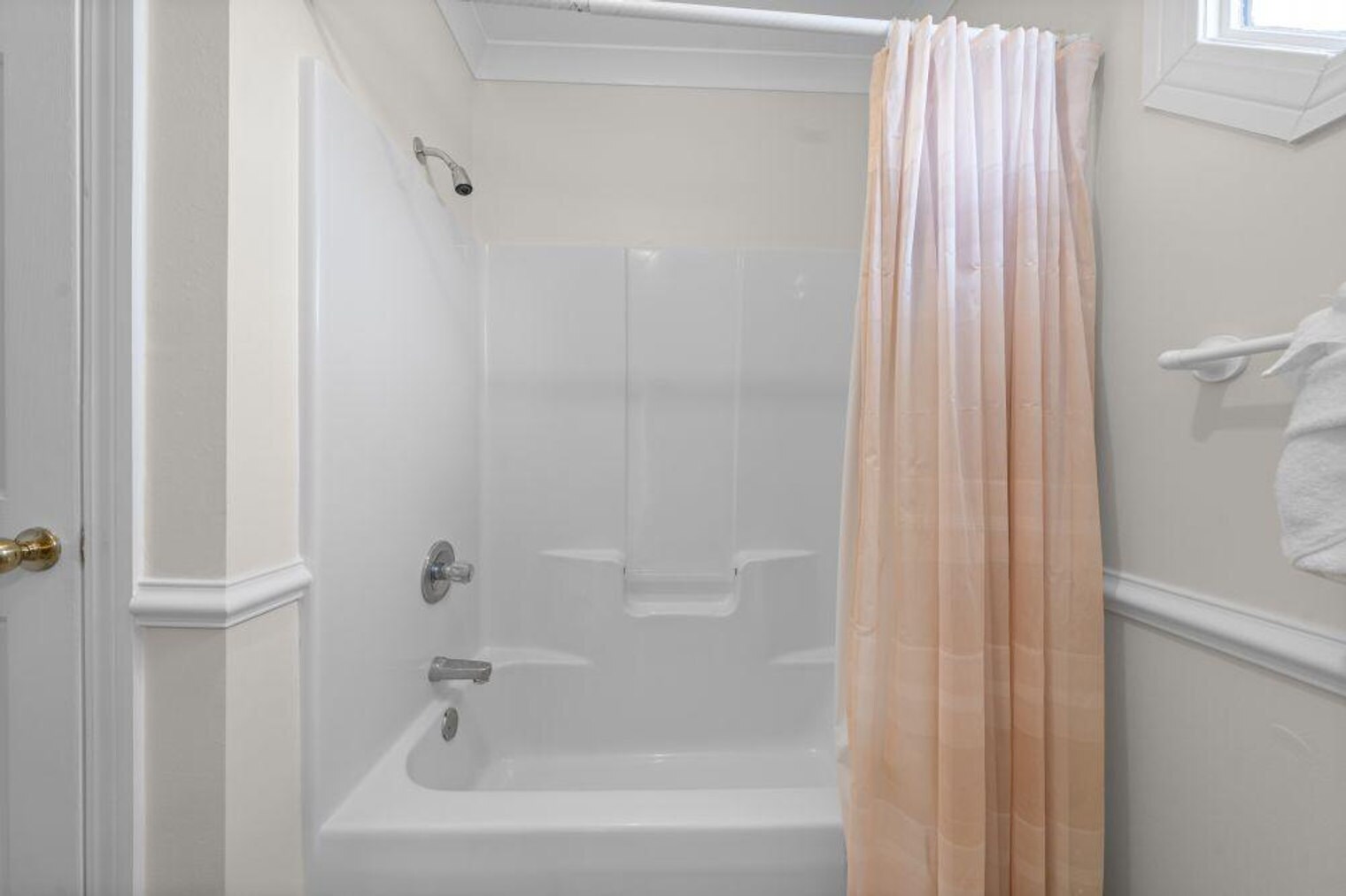 Building Photo - 120 Gulf Ct