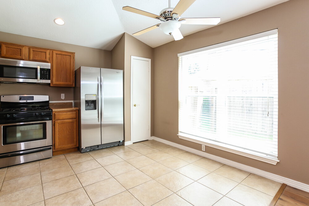 Building Photo - 3311 Hartfield Ln