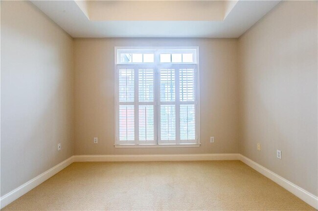 Building Photo - 50 Biscayne Dr NW