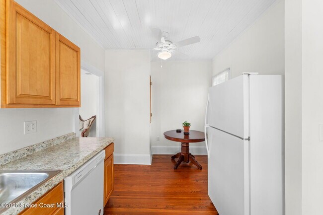 Building Photo - 1804 Tangerine St
