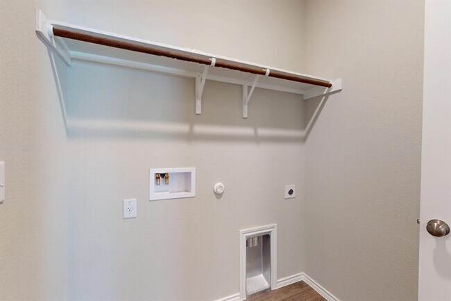 Building Photo - 4509 Beacon Bay Dr