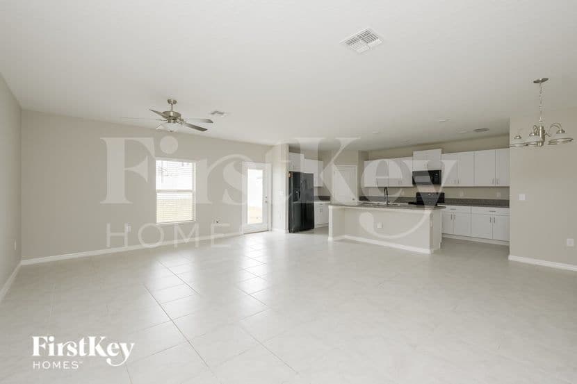 Building Photo - 14617 Scottburgh Glen Dr