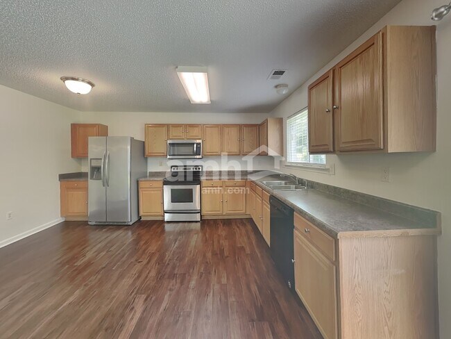 Building Photo - 439 Annaberg Ln