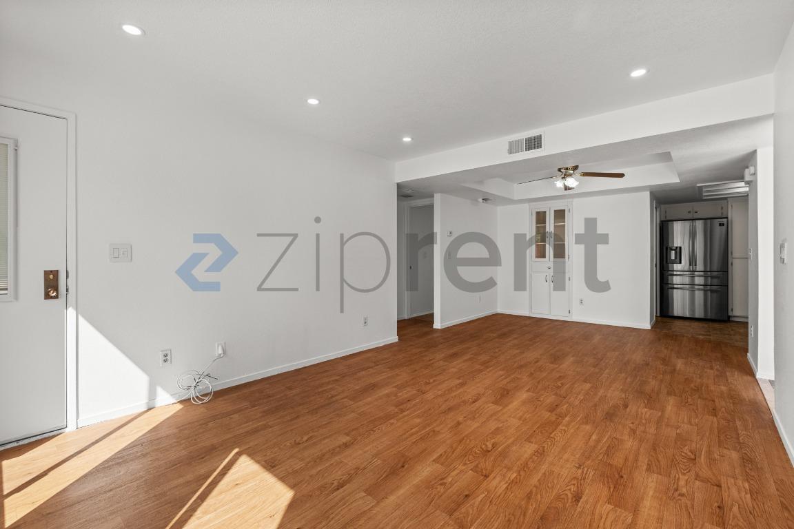 Building Photo - 3841 Milton Terrace