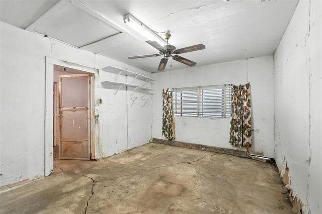 Building Photo - 10705 Coogan Dr