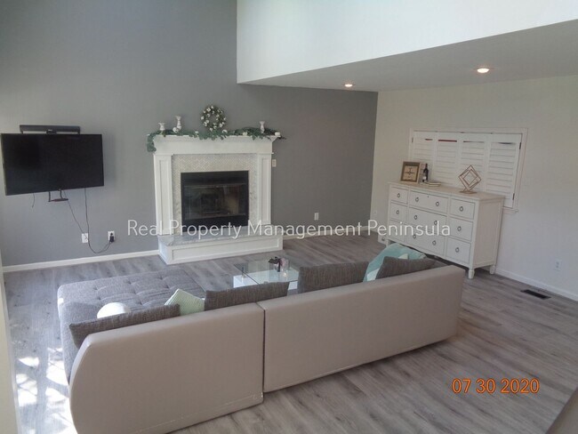 Building Photo - Single Home in Panther Place Williamsburg/...