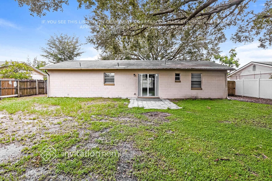 Building Photo - 119 Oaxaca Ln