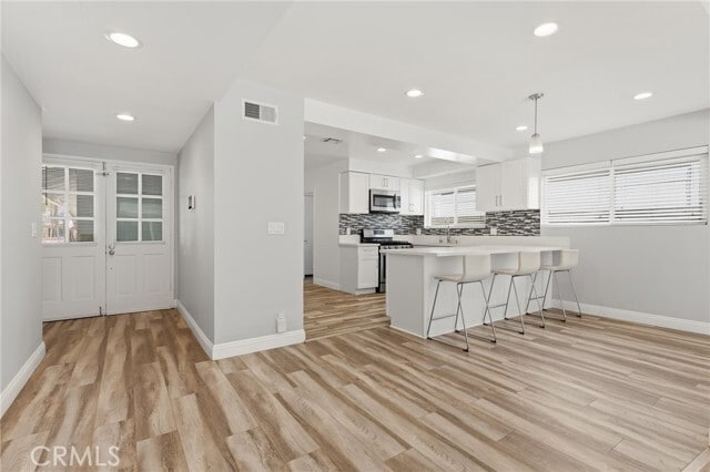 Building Photo - 9754 Yolanda Ave