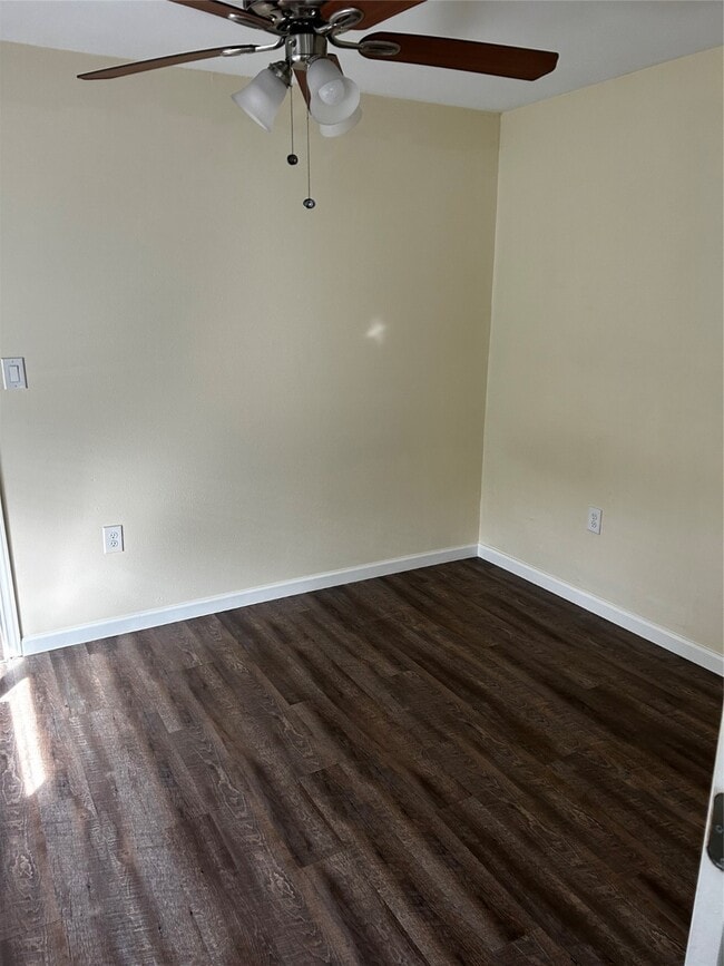 Building Photo - 17811 Bamwood Rd