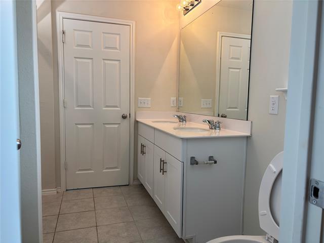 Building Photo - 507 Goldenrod Ln