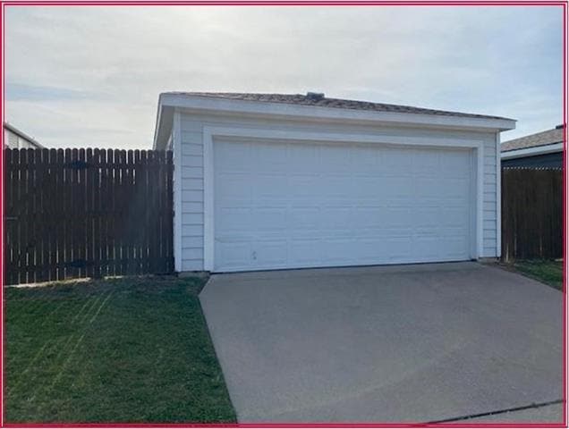 Building Photo - 10773 Traymore Dr