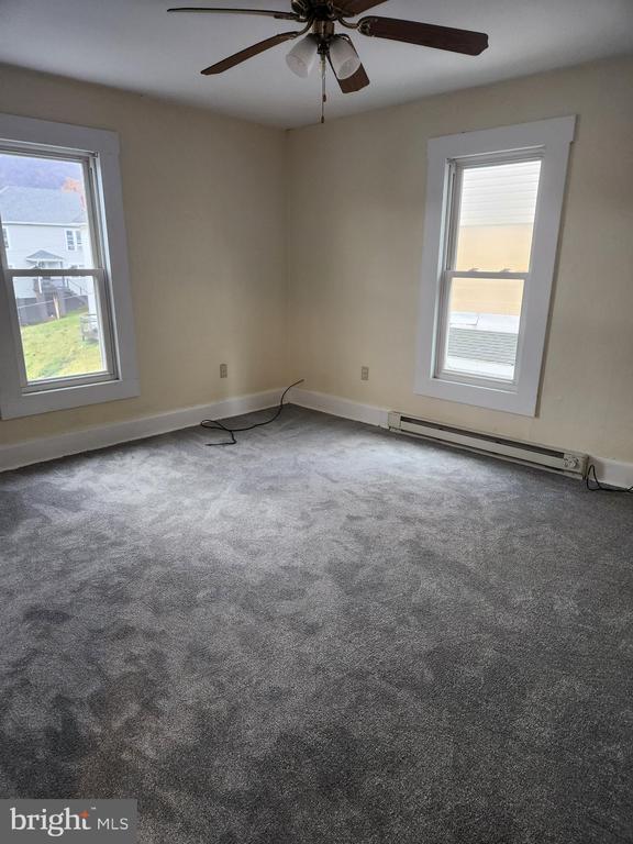 Building Photo - 122 Spring St