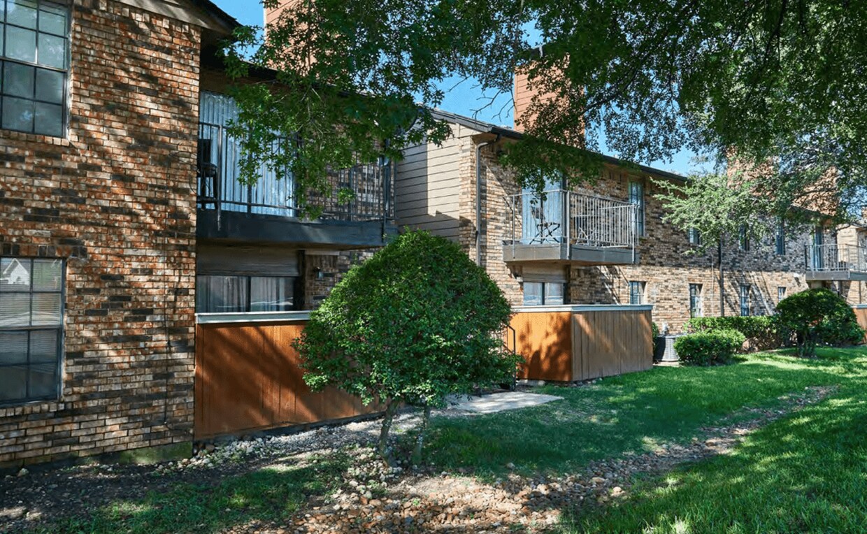 Lockhart Apartment Homes Mesquite