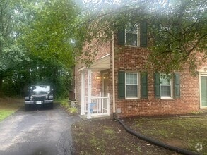 Building Photo - North Roanoke County!