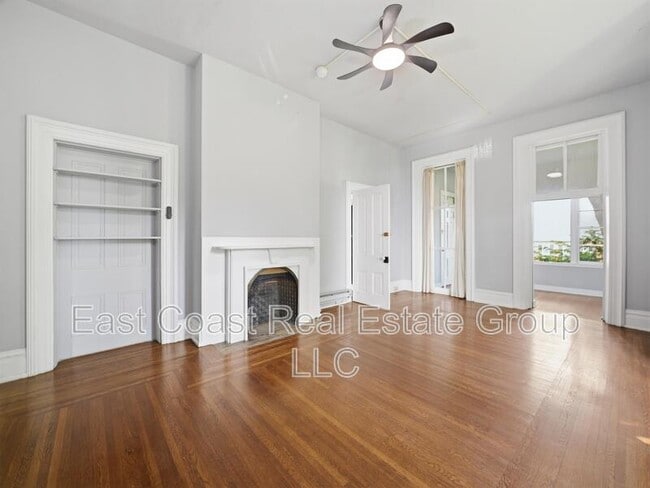 Building Photo - 323 N Potomac St