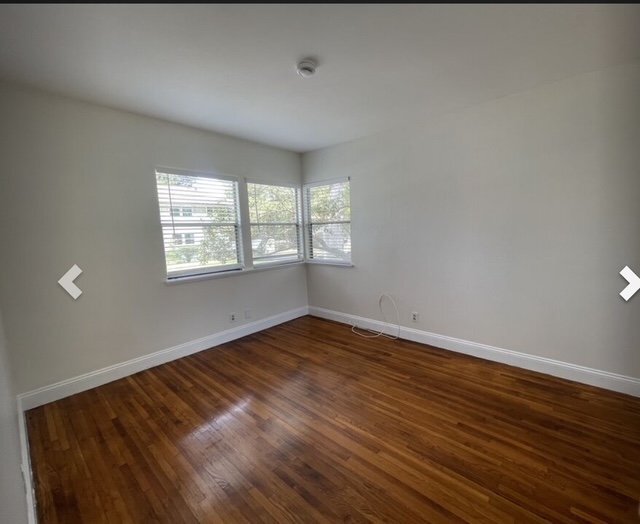 Building Photo - 5870 Bowcroft St