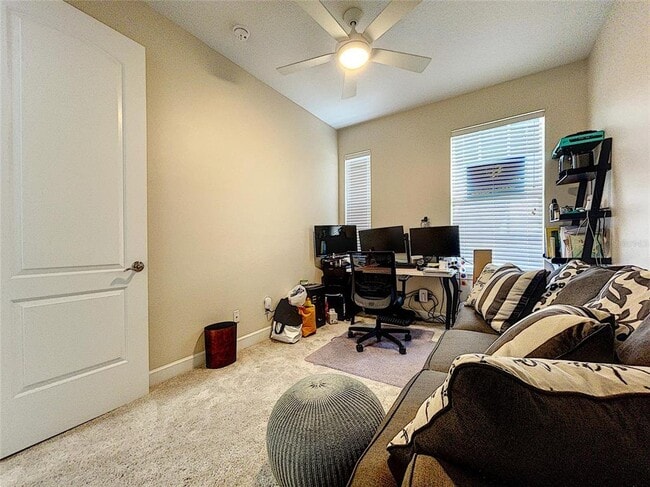 Building Photo - 3210 W Horatio St