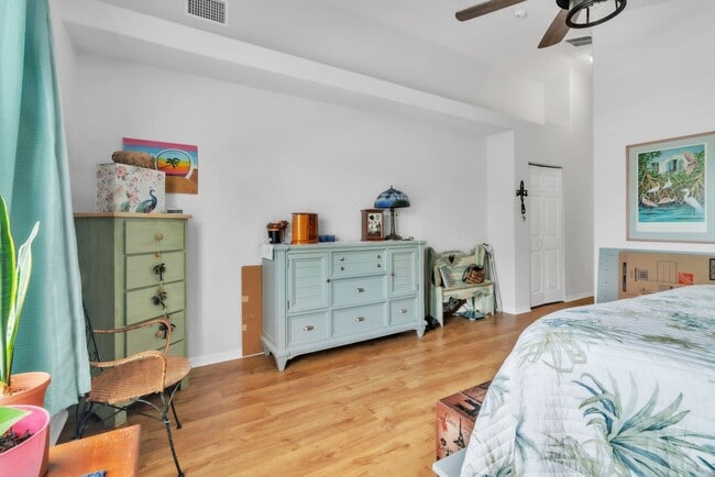 Building Photo - 406 Beltrees St