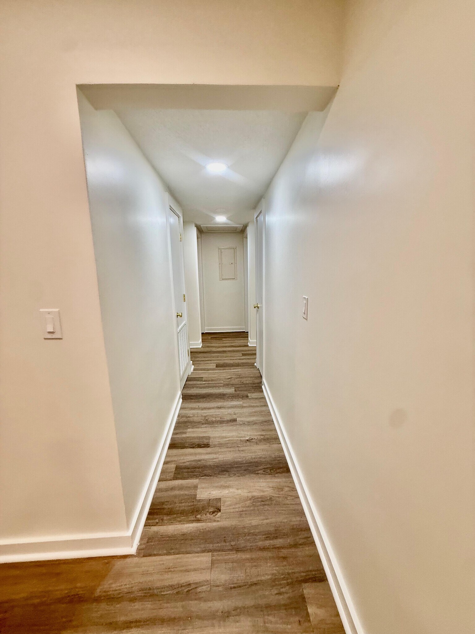 Building Photo - 4833 College St